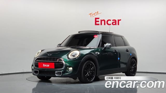 MINI Cooper S 5Door Standard 3rd