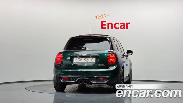 MINI Cooper S 5Door Standard 3rd 2015 — фото 4