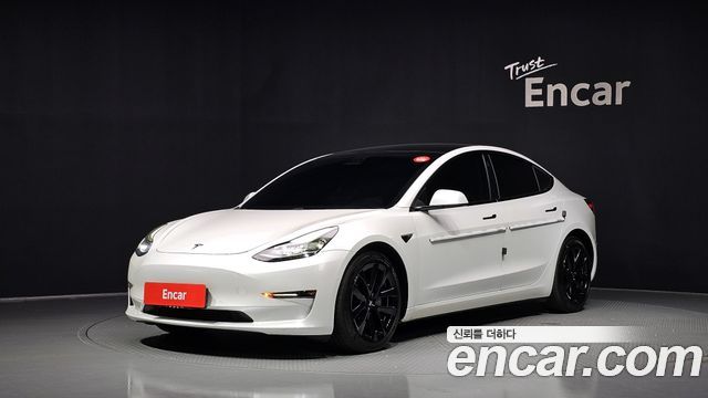Tesla Model 3 Long Range AWD