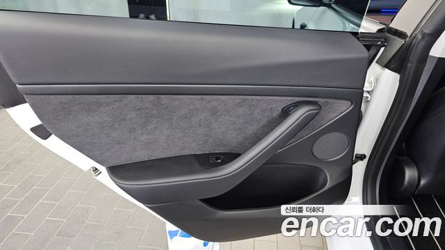 Tesla Model 3 Long Range AWD 2021 — фото 25