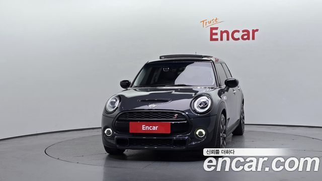 MINI Cooper S 5Door HIGH 3rd 2021 — фото 3