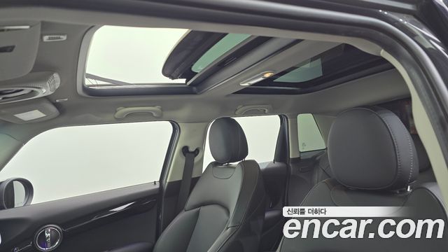 MINI Cooper S 5Door HIGH 3rd 2021 — фото 16