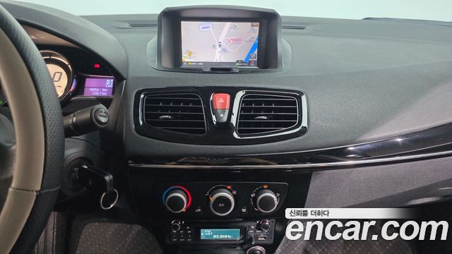 Renault Korea SM3 Neo SE 2016 — фото 14