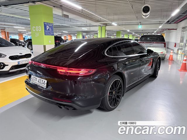 Porsche Panamera (971) 4.0 Turbo 2018 — фото 4