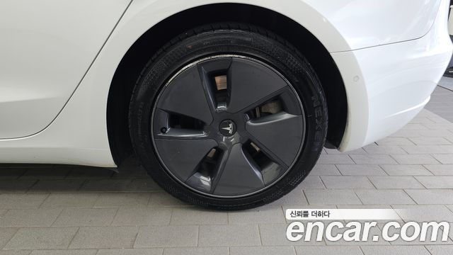 Tesla Model 3 Long Range AWD 2021 — фото 21