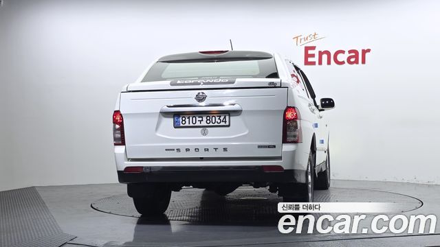 KG Mobility (SsangYong) Korando Sport 2.2 CX5 2WD PASSION 2017 — фото 4