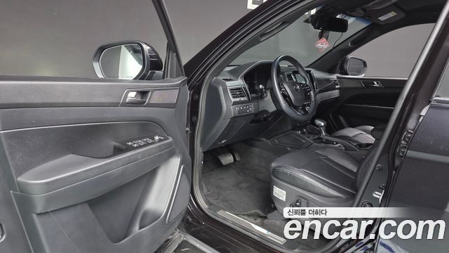 KG Mobility (SsangYong) Rexton Sports Khan Diesel 2.2 4WD Prestige 2022 — фото 10