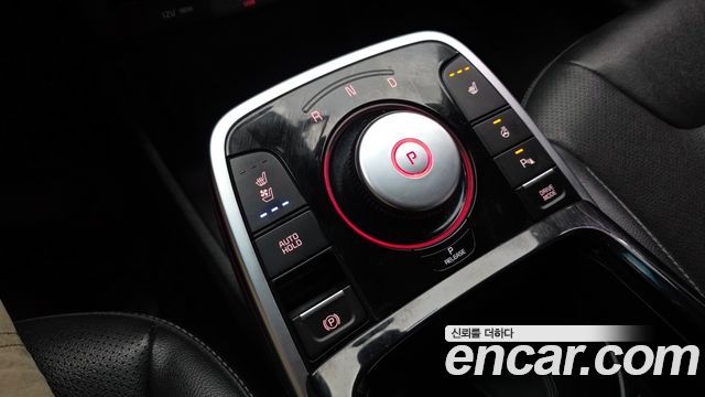 Kia Niro Plus Air 2023 — фото 9