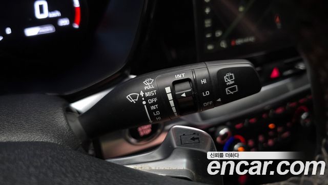 Kia Niro Plus Air 2023 — фото 19