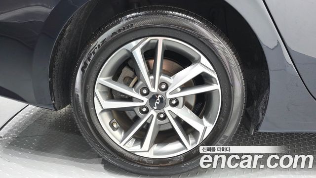 Kia K3 (II) 1.6 Prestige 2023 — фото 5