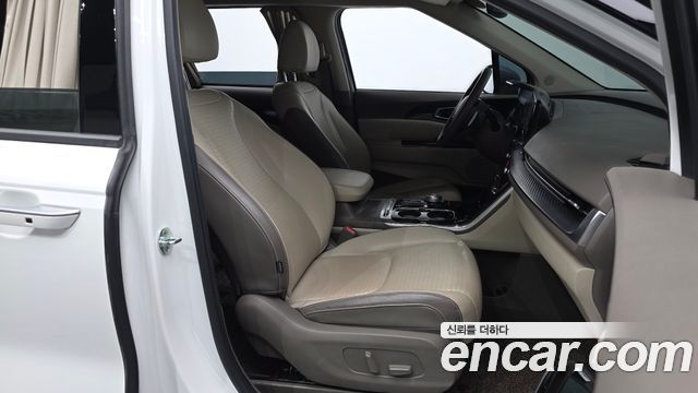 Kia Carnival (IV) Gasoline 7-Seater Hi-Limousine Signature 2023 — фото 12