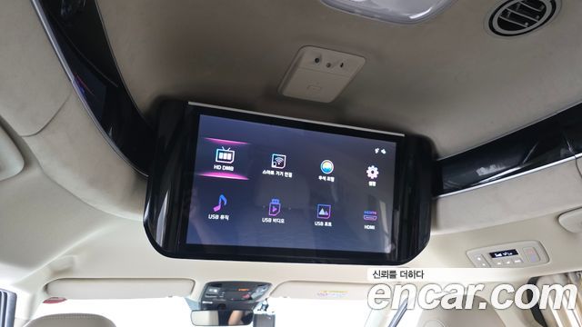 Kia Carnival (IV) Gasoline 7-Seater Hi-Limousine Signature 2023 — фото 17