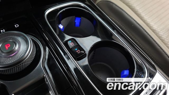 Kia Carnival (IV) Gasoline 7-Seater Hi-Limousine Signature 2023 — фото 29