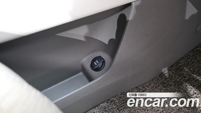 Kia Carnival (IV) Gasoline 7-Seater Hi-Limousine Signature 2023 — фото 42