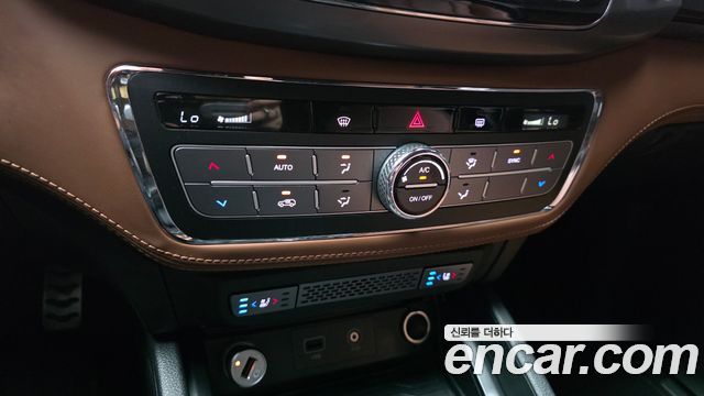 KG Mobility (SsangYong) Rexton Sports Khan Diesel 2.2 4WD Noblesse (5-Link) 2020 — фото 16