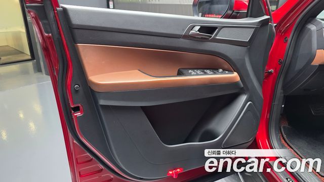 KG Mobility (SsangYong) Rexton Sports Khan Diesel 2.2 4WD Noblesse (5-Link) 2020 — фото 24