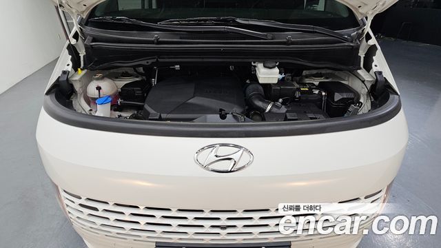 Hyundai Staria Cargo 3-Seater Modern 2024 — фото 6