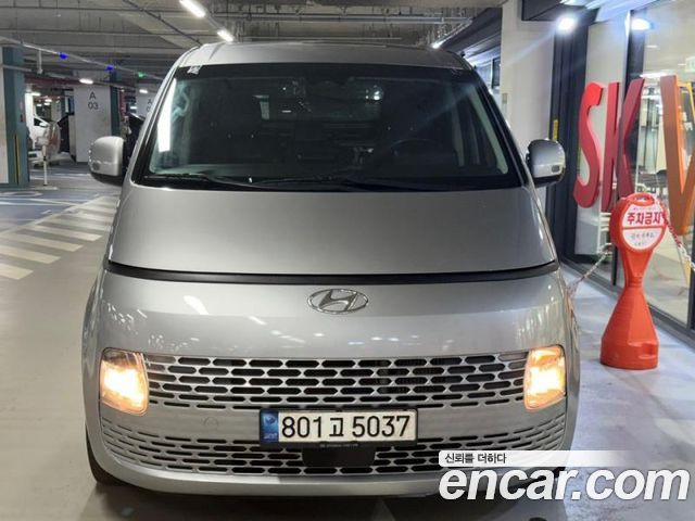 Hyundai Staria Cargo 3-Seater Modern 2022 — фото 1