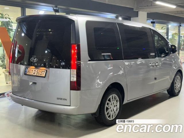 Hyundai Staria Cargo 3-Seater Modern 2022 — фото 4