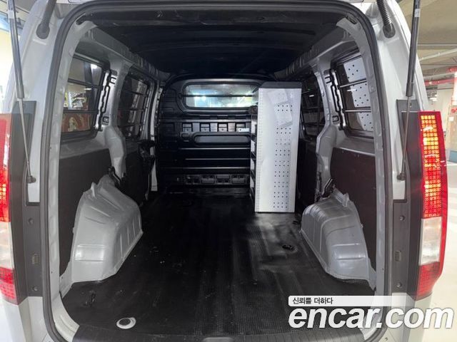 Hyundai Staria Cargo 3-Seater Modern 2022 — фото 21
