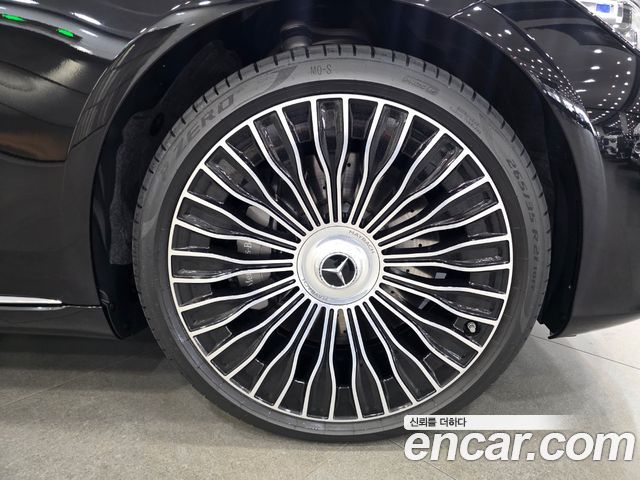 Mercedes-Benz S-Class (W223) Maybach S680 4MATIC 2025 — фото 5