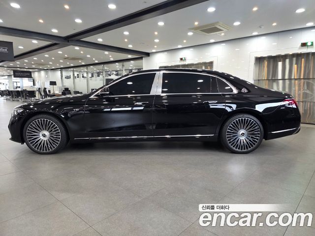 Mercedes-Benz S-Class (W223) Maybach S680 4MATIC 2025 — фото 8