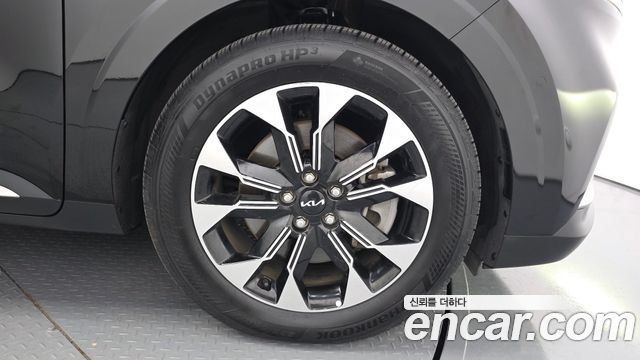 Kia Carnival (IV) Gasoline 9-Seater Signature 2023 — фото 21
