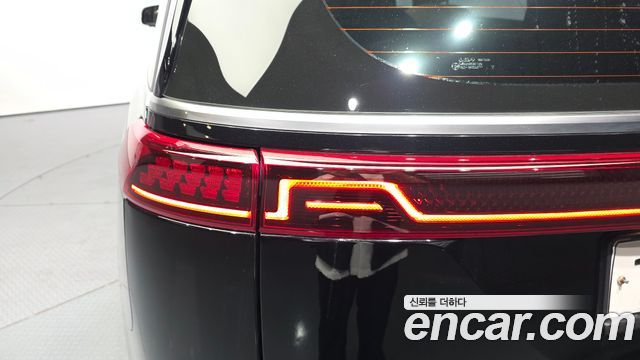 Kia Carnival (IV) Gasoline 9-Seater Signature 2023 — фото 23