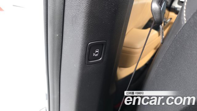 Kia Carnival (IV) Gasoline 9-Seater Signature 2023 — фото 28