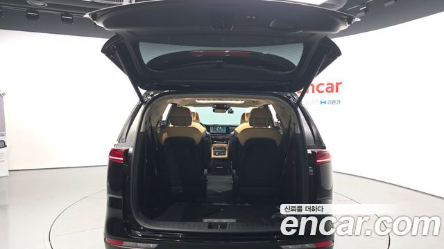 Kia Carnival (IV) Gasoline 9-Seater Signature 2023 — фото 33