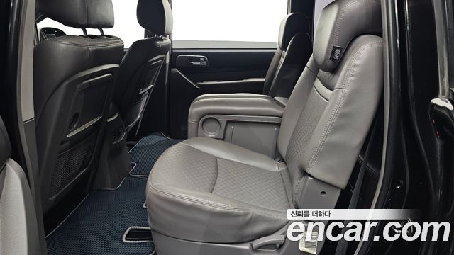 KG Mobility (SsangYong) Korando Turismo 4WD Chateau 11-seater High-roof 2016 — фото 35