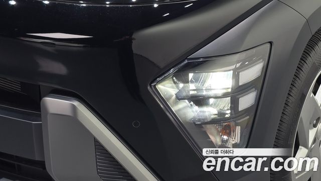Hyundai Kona (SX2) Gasoline 2.0 2WD Premium 2024 — фото 27