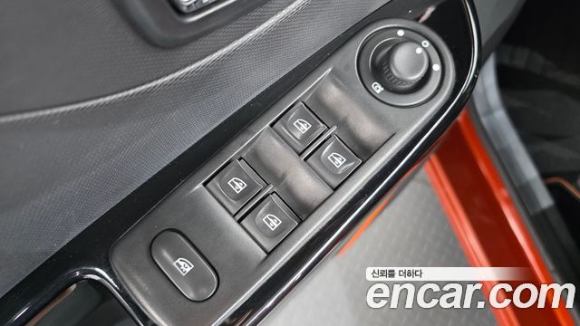 Renault Korea QM3 RE 2014 — фото 12