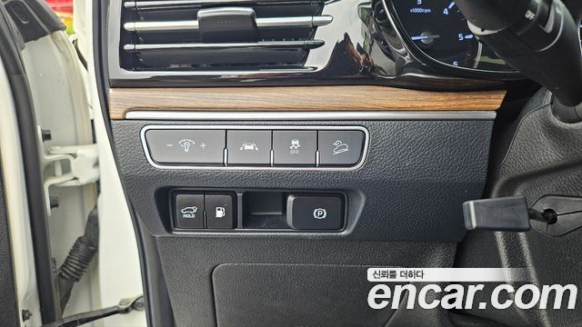 Kia Mohave The Master Diesel 3.0 4WD 5-Seater Platinum 2021 — фото 23