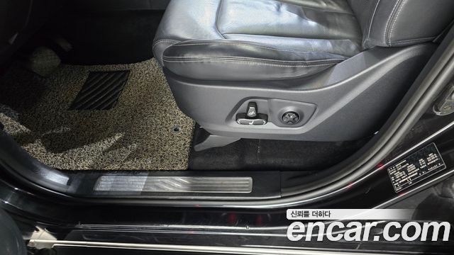KG Mobility (SsangYong) Rexton Sports Khan Diesel 2.2 4WD Professional S (5-Link) 2019 — фото 37