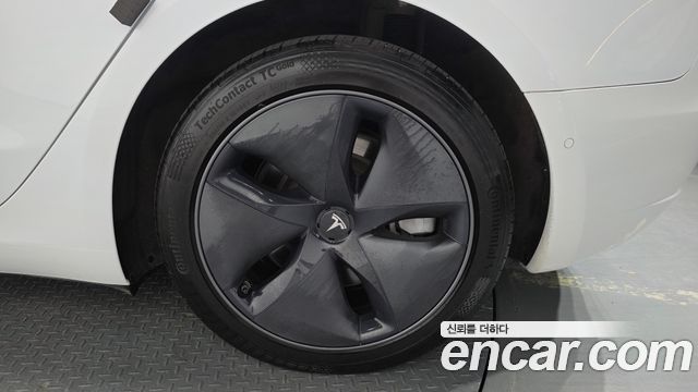 Tesla Model 3 Long Range AWD 2020 — фото 21