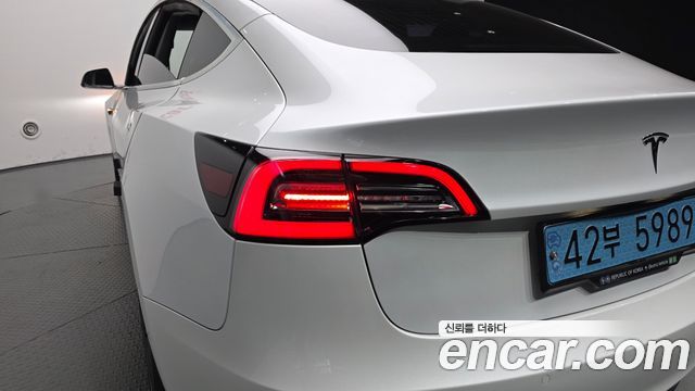 Tesla Model 3 Long Range AWD 2020 — фото 23