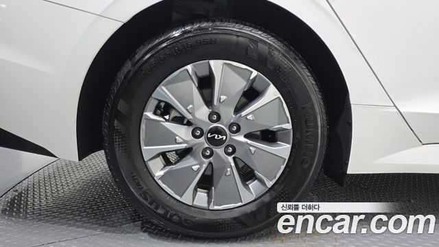 Kia K5 Hybrid (III) Prestige 2024 — фото 5