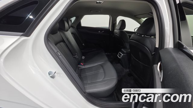 Kia K5 Hybrid (III) Prestige 2024 — фото 20
