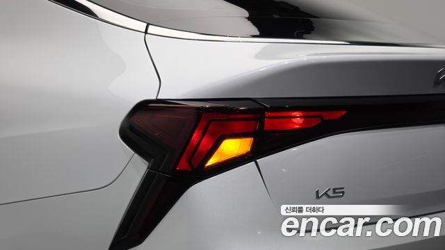 Kia K5 Hybrid (III) Prestige 2024 — фото 23