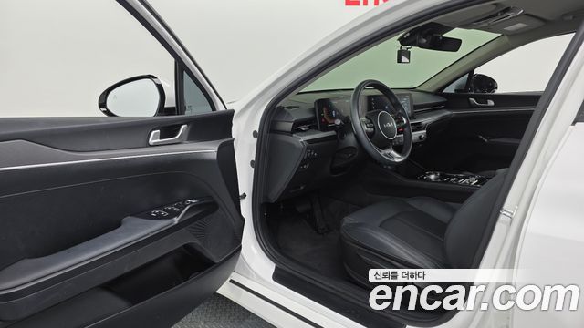 Kia K5 Hybrid (III) Prestige 2024 — фото 26