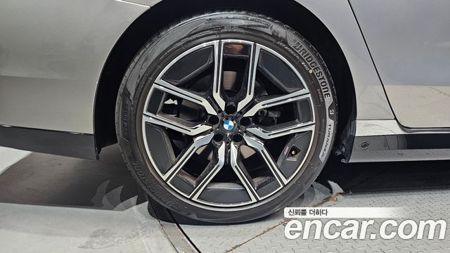 BMW 7 Series (G70) 740d xDrive M Sport 2025 — фото 5