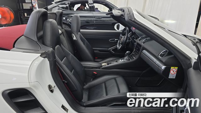 Porsche 718 Boxster 2.0 2017 — фото 15