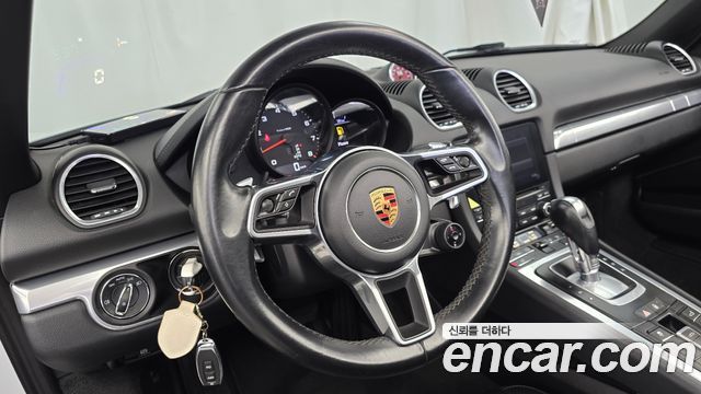 Porsche 718 Boxster 2.0 2017 — фото 16