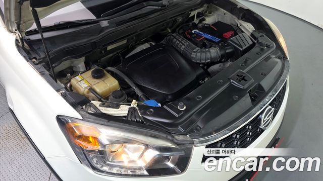 KG Mobility (SsangYong) Korando C 2.0 CVT 2WD High-Deluxe 2014 — фото 6