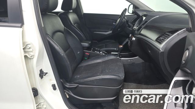 KG Mobility (SsangYong) Korando C 2.0 CVT 2WD High-Deluxe 2014 — фото 11