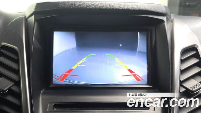 KG Mobility (SsangYong) Korando C 2.0 CVT 2WD High-Deluxe 2014 — фото 15