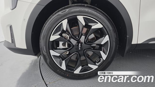 Kia Sorento (IV) Gasoline 2.5T 2WD Noblesse 2024 — фото 5