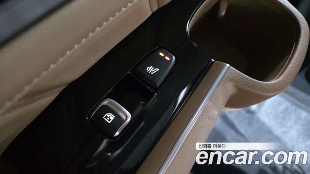 Kia Sorento (IV) Gasoline 2.5T 2WD Noblesse 2024 — фото 17