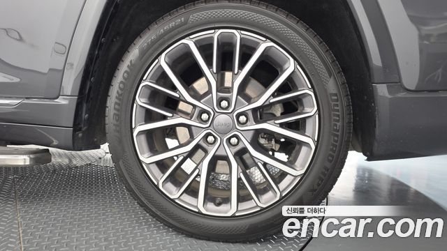 Jeep Grand Cherokee (WL) L 3.6 Summit Reserve 2022 — фото 21